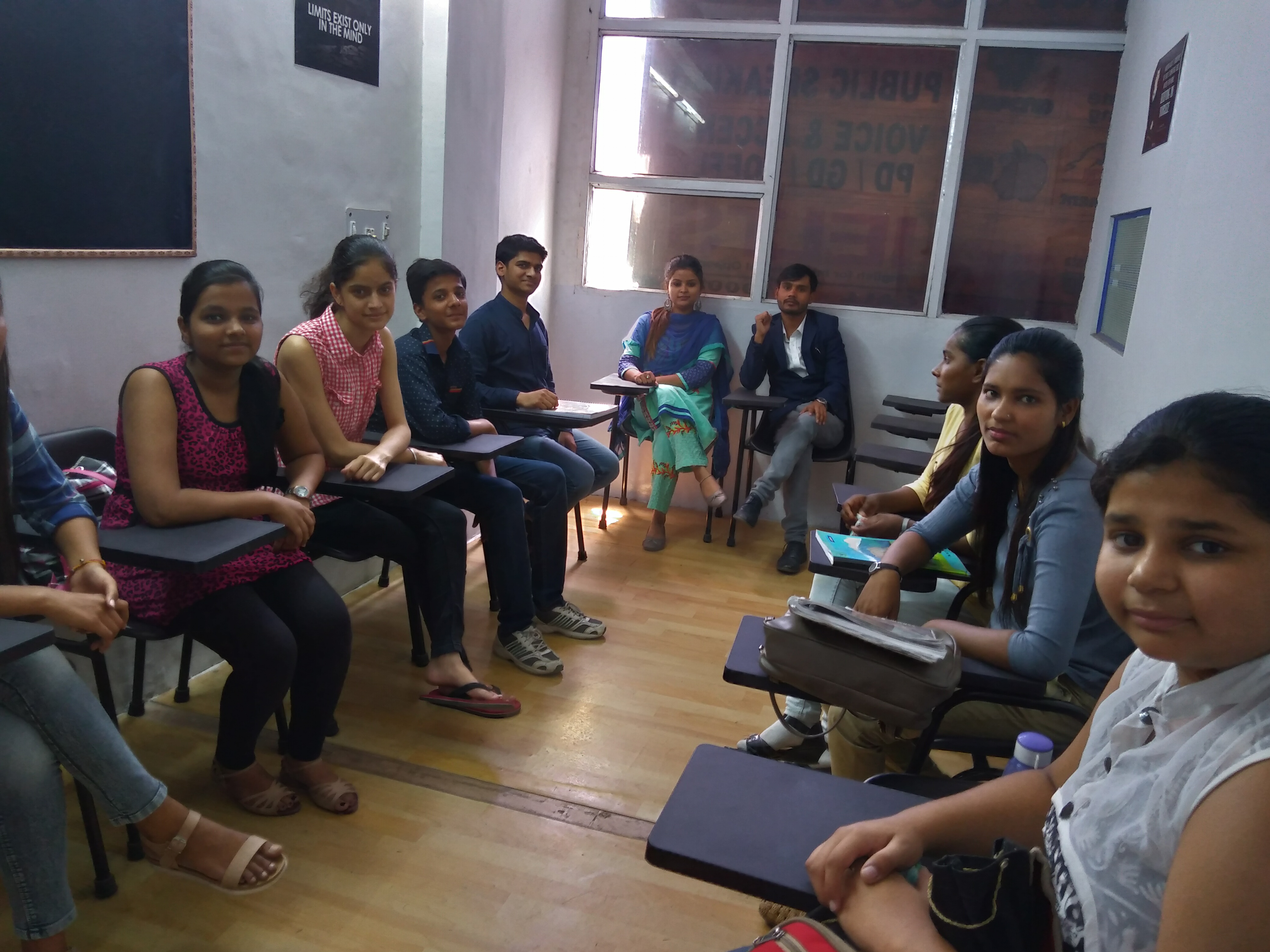 english speaking classes in laxmi nagar